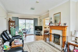 Picture #4 of Property #1658317641 in Roundhaye Road, BEARCROSS, Bournemouth BH11 9JB
