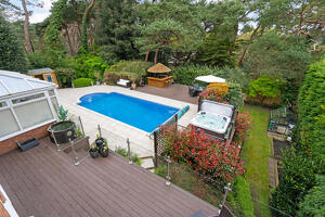 Picture #16 of Property #1658578641 in Dornie Road, Canford Cliffs, Poole BH13 7NL