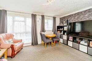 Picture #13 of Property #1658847441 in Dayrell Close, Calmore, Southampton SO40 2SL