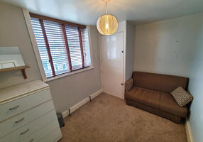 Picture #16 of Property #1660351341 in Causeway Crescent, Totton SO40 3AX