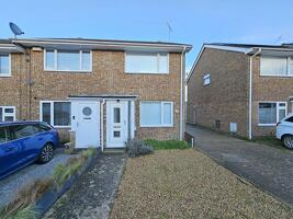 Picture #0 of Property #1660709241 in Inglesham Way, Hamworthy , Poole BH15 4PP