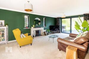Picture #7 of Property #1661424141 in Grosvenor Close, Ashley Heath, Ringwood BH24 2HG