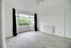 Picture #13 of Property #1662849141 in Hennings Park Road, Poole BH15 3QU