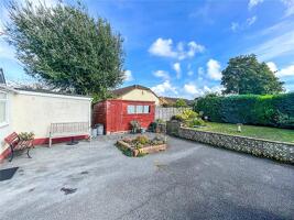 Picture #8 of Property #166286368 in The Grove, Christchurch BH23 2EZ