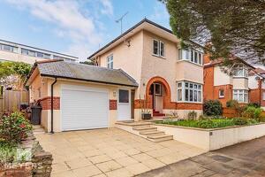 Picture #22 of Property #1664923641 in Harewood Avenue, Bournemouth BH7 6NJ