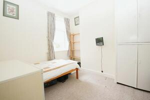 Picture #7 of Property #1671269541 in Sheringham Road, BRANKSOME, Poole BH12 1NT