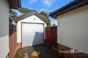 Picture #14 of Property #1672501641 in Namu Road, Bournemouth BH9 2QZ