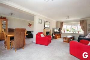Picture #2 of Property #1674858141 in Westbury Road, Ringwood BH24 1PG