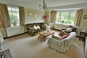 Picture #3 of Property #1678611741 in Dullar Lane, Sturminster Marshall BH21 4AD