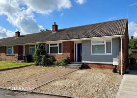 Picture #0 of Property #1680853641 in The Broads, Wimborne BH21 4DR