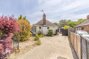 Picture #15 of Property #1680980631 in Merrivale Avenue, Southbourne BH6 3JP