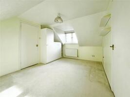 Picture #5 of Property #1682929341 in Park Drive, Verwood BH31 7PE