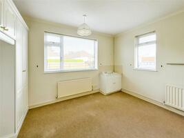 Picture #9 of Property #1682929341 in Park Drive, Verwood BH31 7PE