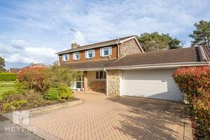 Picture #0 of Property #1684351641 in Grosvenor Close, Ashley Heath, Ringwood BH24 2HG