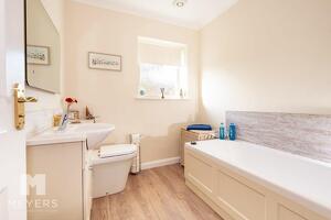 Picture #18 of Property #1684351641 in Grosvenor Close, Ashley Heath, Ringwood BH24 2HG