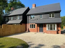 Picture #1 of Property #1688865921 in Cracknore Hard Lane, Marchwood, Southampton SO40 4UT
