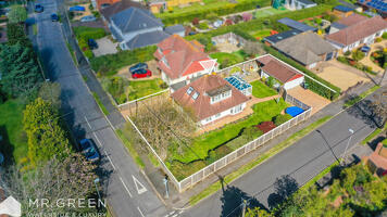 Picture #22 of Property #1689642741 in Cross Ways, Christchurch BH23 2PH