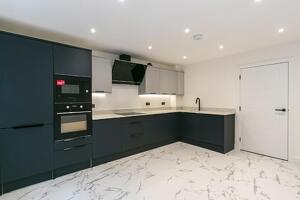 Picture #6 of Property #1692793911 in Bodorgan Road, Bournemouth BH2 6NQ