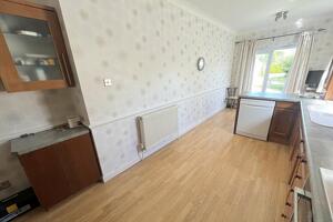 Picture #10 of Property #1695168531 in Lulworth Crescent, Hamworthy, Poole BH15 4DL