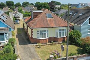 Picture #23 of Property #1695168531 in Lulworth Crescent, Hamworthy, Poole BH15 4DL