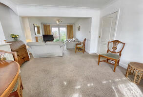 Picture #4 of Property #1700557641 in Horsham Avenue, Bournemouth BH10 7JB