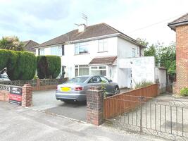 Picture #0 of Property #1703042421 in Benbow Crescent, Poole BH12 5AH