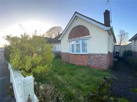 Picture #15 of Property #1706572641 in Weymans Avenue, Kinson, Bournemouth BH10 7JR