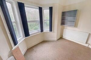 Picture #4 of Property #1709861541 in Hmo, 34 Wimborne Road, Bournemouth BH3 7AD