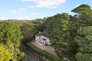 Picture #0 of Property #1719524541 in Sandbanks Road, Evening Hill, Poole BH14 8HZ