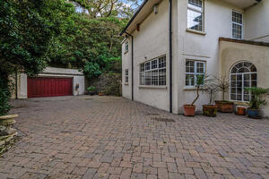 Picture #16 of Property #1719524541 in Sandbanks Road, Evening Hill, Poole BH14 8HZ