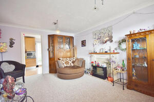 Picture #2 of Property #1720902441 in Edwina Drive, Broadstone BH17 7JG