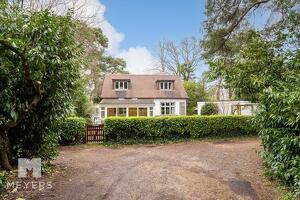 Picture #20 of Property #1724994441 in St. Leonards, Ringwood BH24 2NU