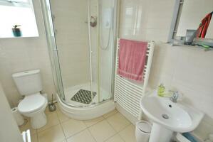 Picture #9 of Property #172564768 in Fairfield Road, Wimborne BH21 2AJ