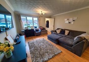 Picture #4 of Property #1725763641 in Rufus Gardens, West Totton SO40 8TA