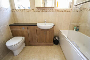 Picture #10 of Property #1726507131 in Portland Road, Bournemouth BH9 1NG