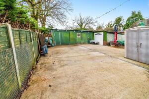 Picture #13 of Property #1729878441 in Romsey Road, Cadnam, Southampton SO40 2NY