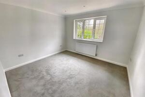 Picture #13 of Property #1730755641 in St Leonards BH24 2QX