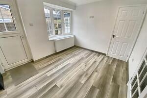 Picture #9 of Property #1730755641 in St Leonards BH24 2QX