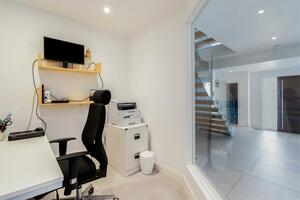 Picture #8 of Property #1733757831 in Lagoon Road, Poole BH14 8JT