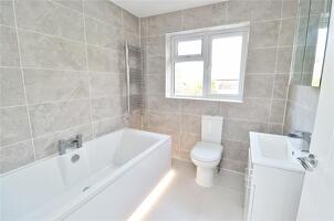 Picture #17 of Property #1734266541 in Oaklands Close, Verwood BH31 6NZ