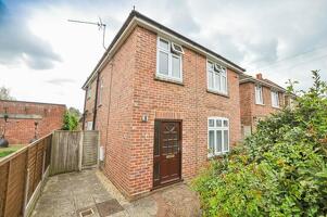 Picture #0 of Property #173637868 in Parkwood Road, Wimborne BH21 1LG