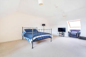Picture #5 of Property #1738050441 in Bramtoco Way, Totton, Southampton SO40 8AG