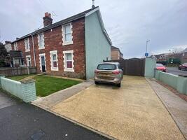 Picture #0 of Property #1740964341 in Cromer Road, Poole BH12 1NB