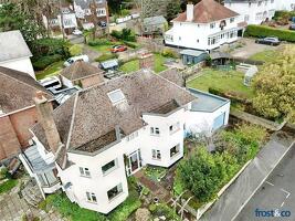 Picture #17 of Property #1743784641 in Springfield Crescent, Lower Parkstone, Poole BH14 0LL
