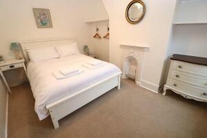 Picture #11 of Property #1746004341 in Richmond Road, Swanage BH19 2PZ