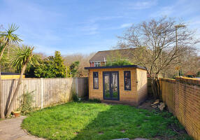 Picture #1 of Property #1746065541 in Dorland Gardens, West Totton SO40 8WR