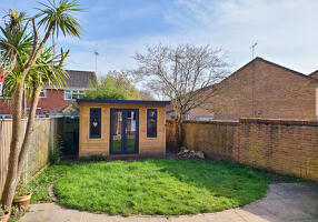Picture #19 of Property #1746065541 in Dorland Gardens, West Totton SO40 8WR