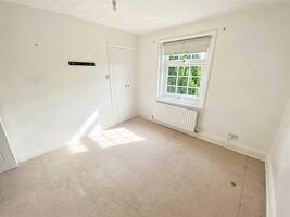 Picture #8 of Property #1748104641 in Beresford Road, Poole BH12 2JP