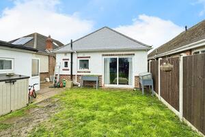 Picture #7 of Property #1750512741 in Royal Oak Road, Bournemouth BH10 5LS