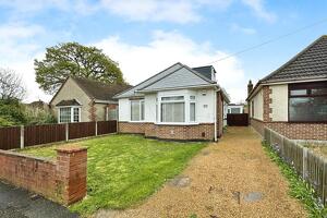 Picture #9 of Property #1750512741 in Royal Oak Road, Bournemouth BH10 5LS